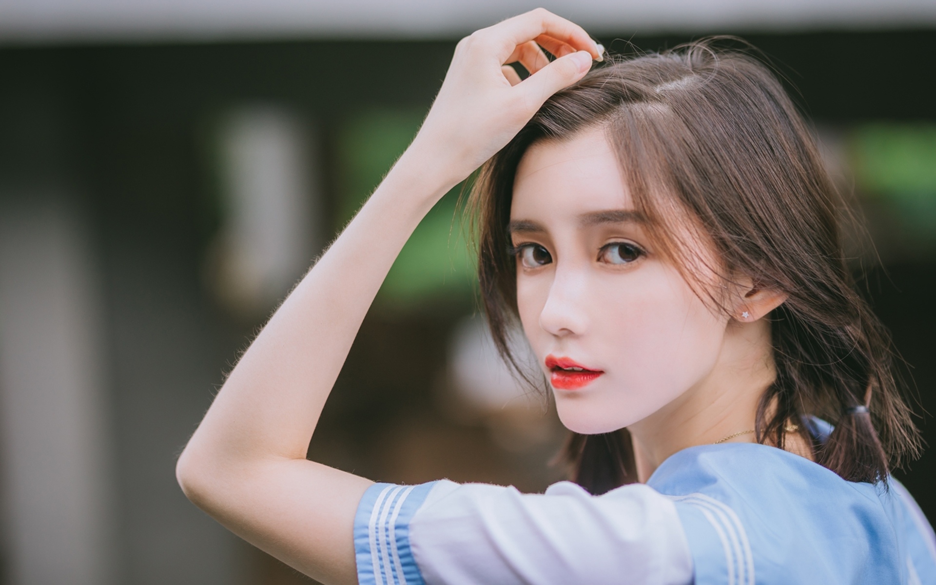 文艺的制服少女