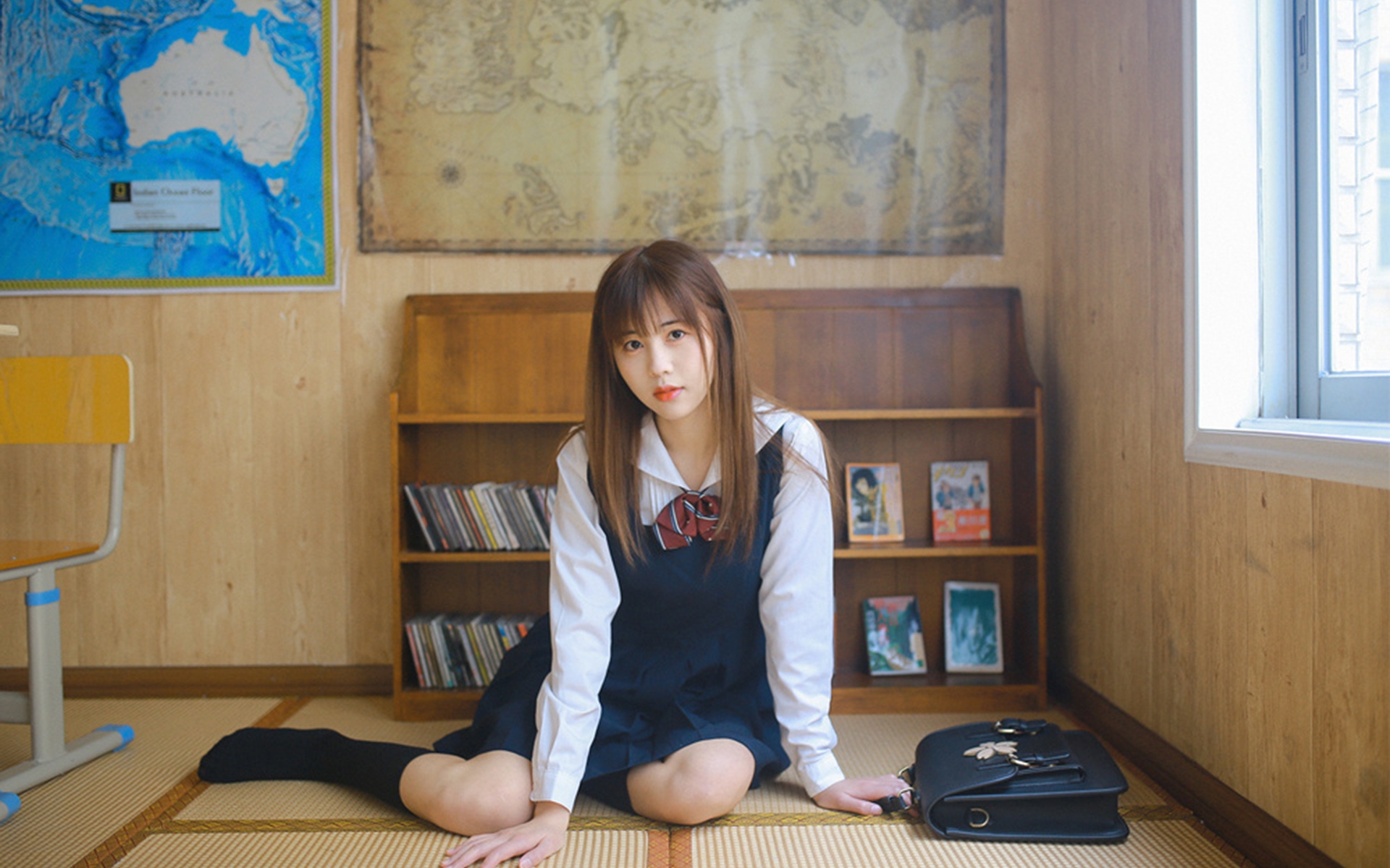 活力四射的阳光学生妹