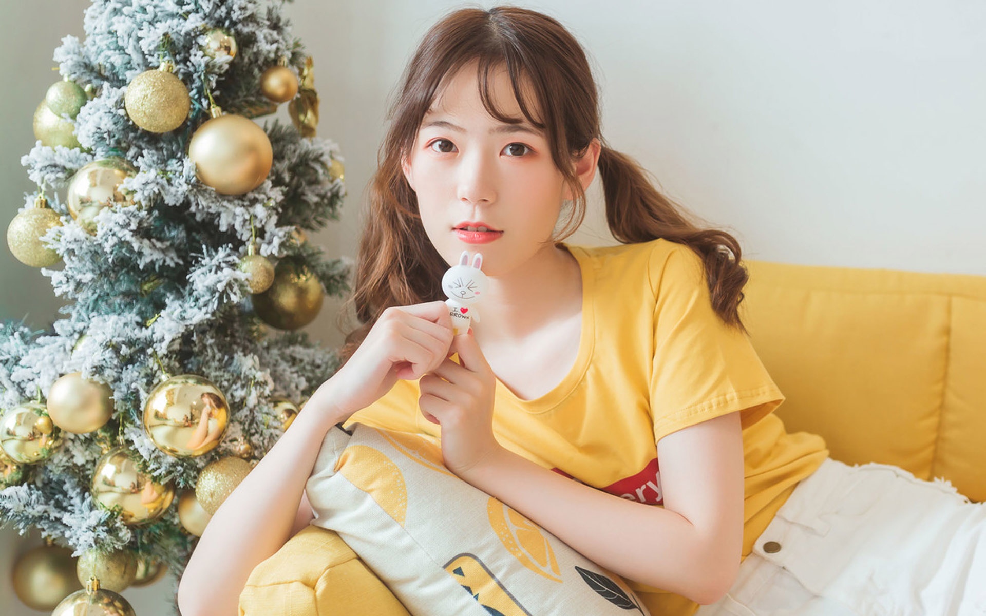 清纯甜美居家小姐姐