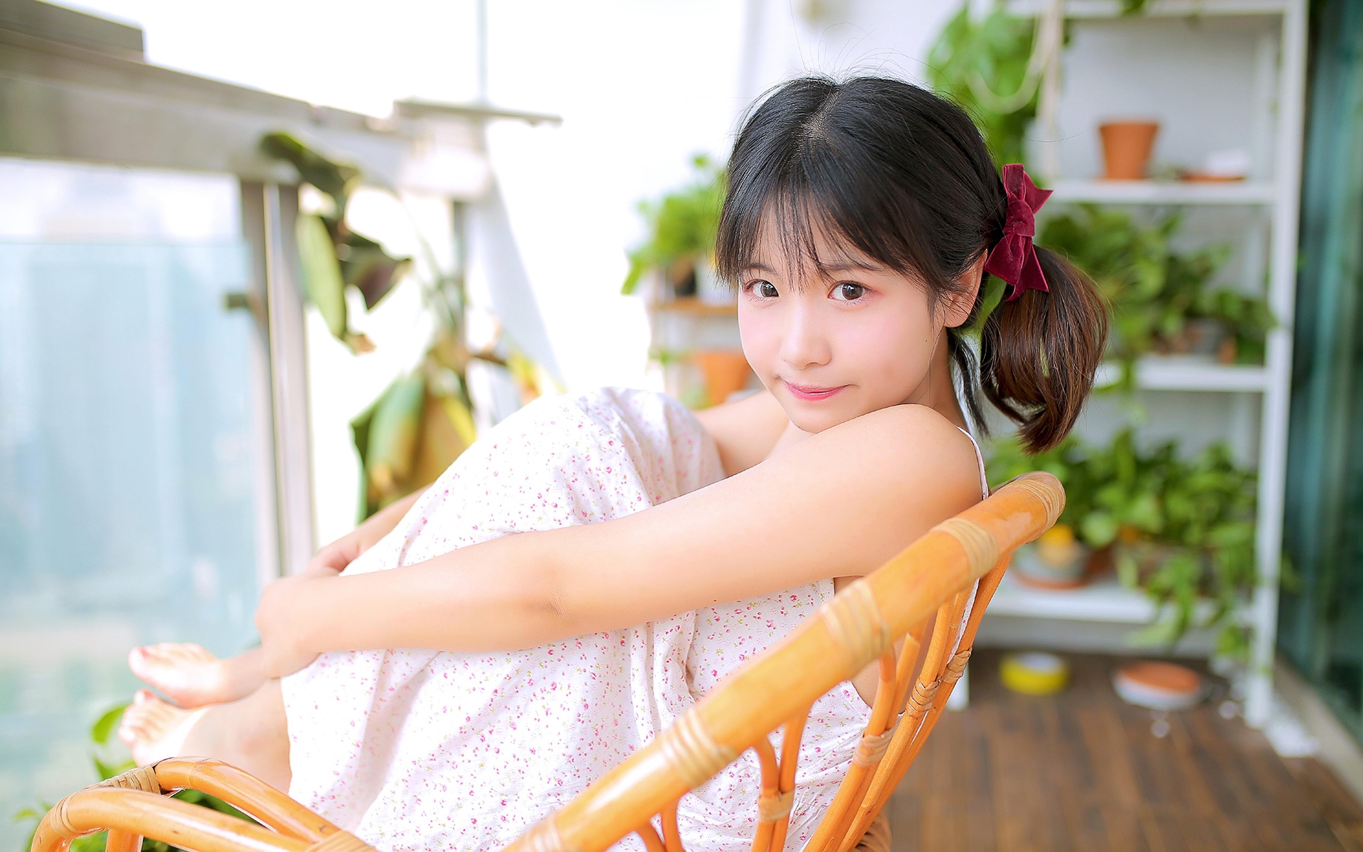 清新可爱居家美女