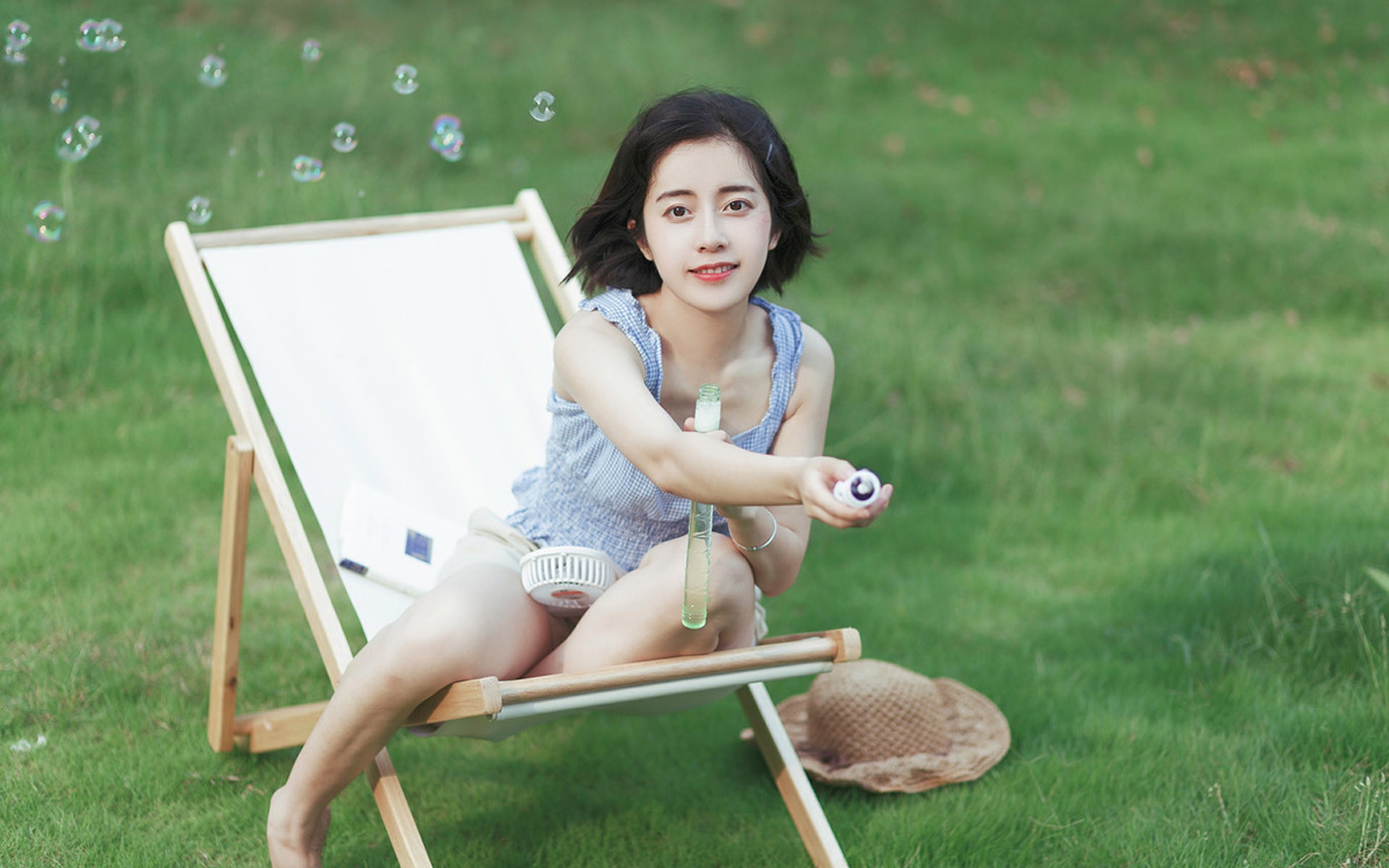 清新日系美女户外写真