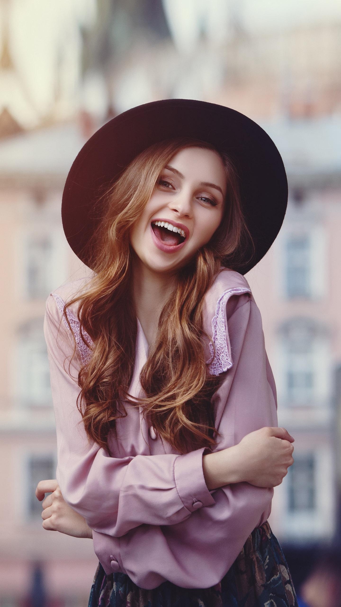 不要吝啬你的笑容