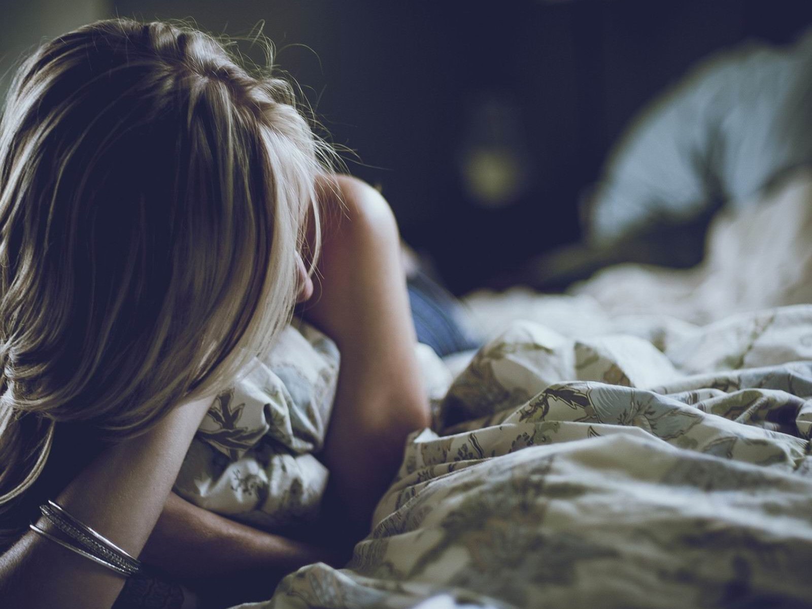 伤感非主流女孩