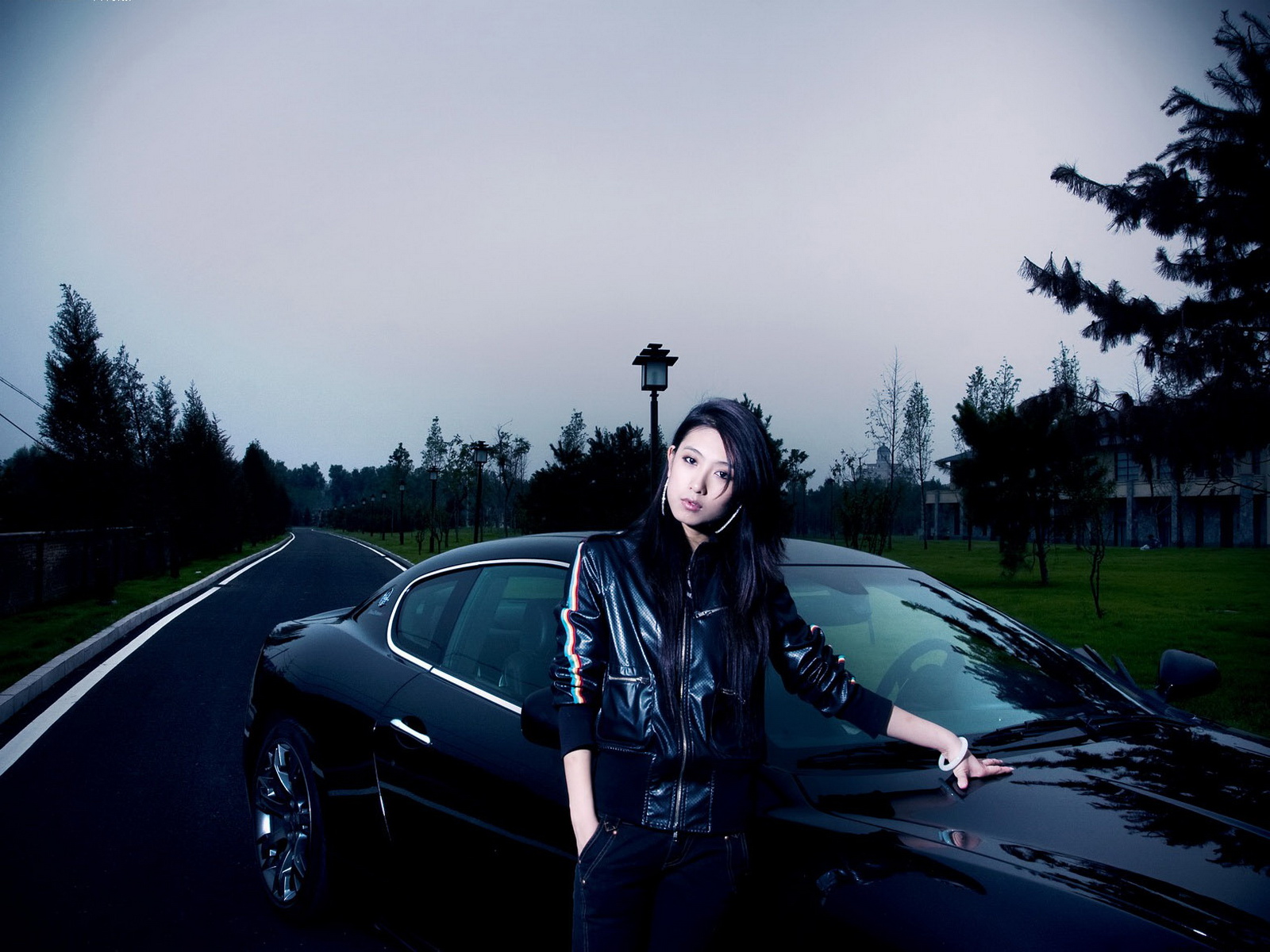 玛莎拉蒂3200GT美女模特