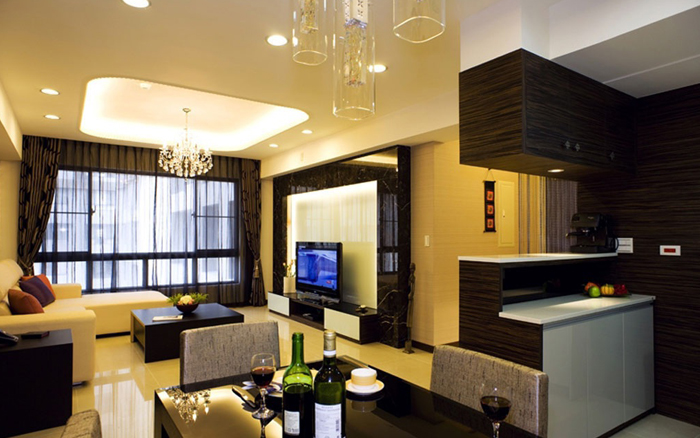 暖色系的低调奢华公寓