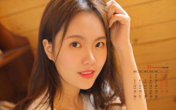 2018年11月清纯美女室内暖色调写真日历