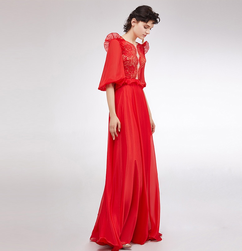 新款时尚修身大气简约的新娘礼服