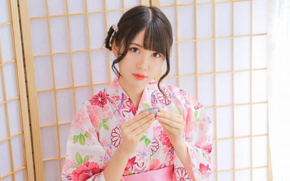 粉色和服小姐姐