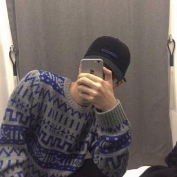 成熟稳重的男生