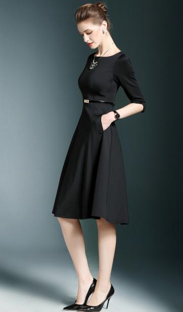 法莎尼亚轻奢品牌新款修身小黑裙